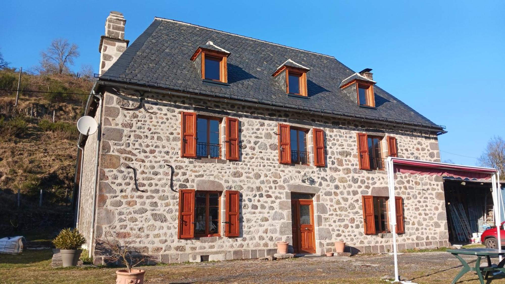 Les Nuits De Vieillespeze Bed & Breakfast Saint-Projet-de-Salers Dış mekan fotoğraf